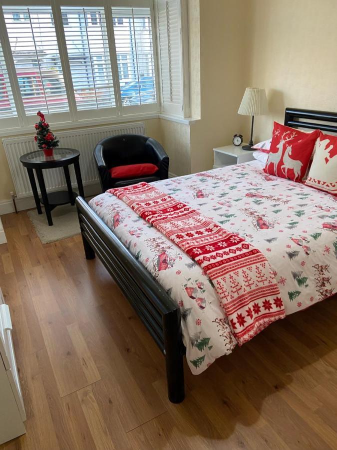 Streatham Common Bed & Breakfast Лондон Екстер'єр фото