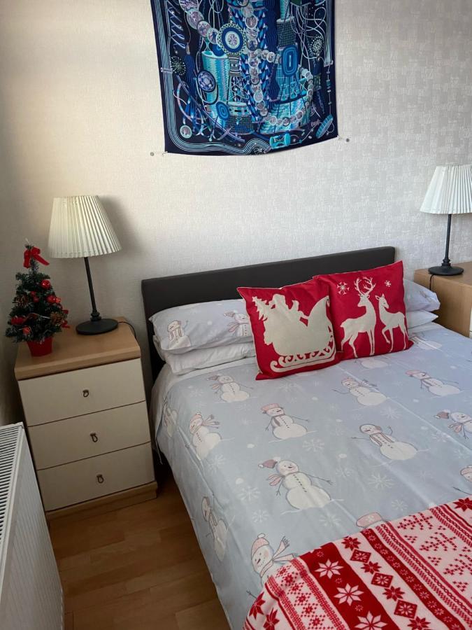 Streatham Common Bed & Breakfast Лондон Екстер'єр фото