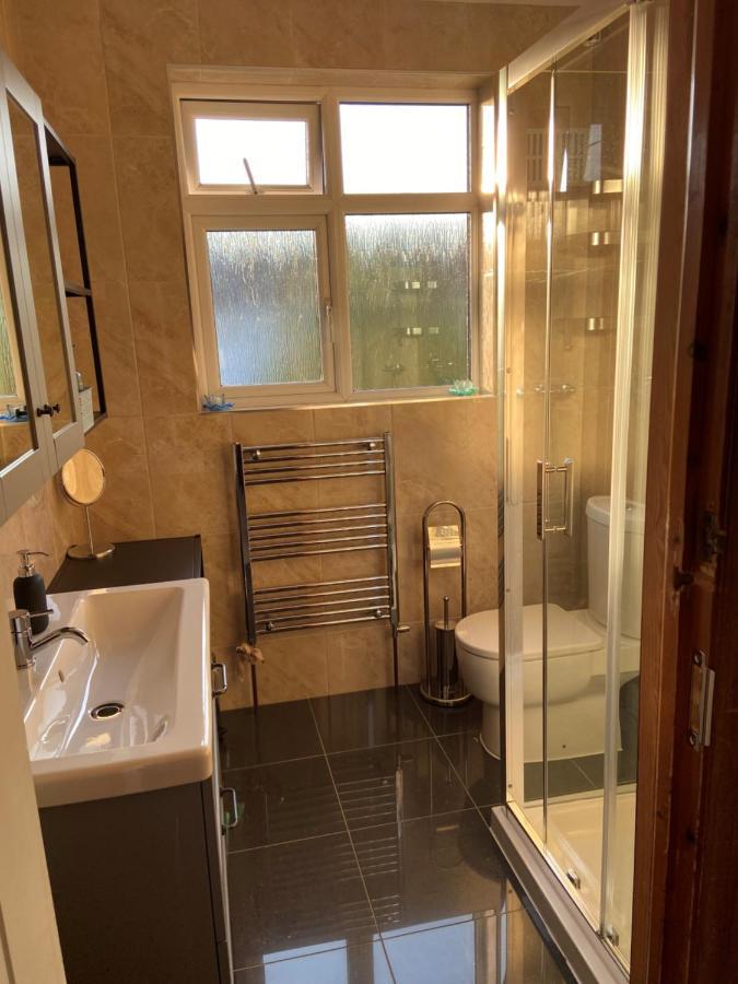 Streatham Common Bed & Breakfast Лондон Екстер'єр фото